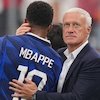 Sedikit Hiburan buat Kylian Mbappe dan Didier Deschamps Sedikit Hiburan buat Kylian Mbappe dan Didier Deschamps