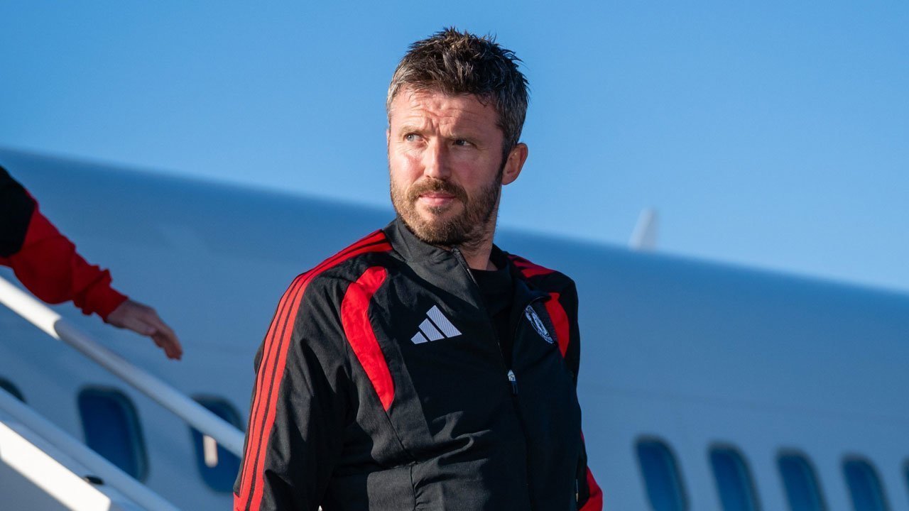 MU Kalah dari Wrexham, Ini Kata Michael Carrick MU Kalah dari Wrexham, Ini Kata Michael Carrick