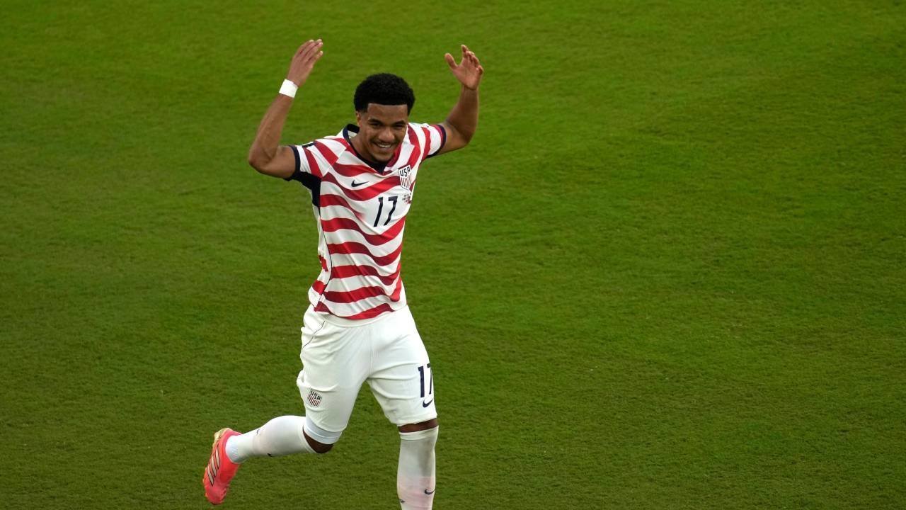 Man of the Match Amerika Serikat vs Bosnia dan Herzegovina: Malik Tillman Man of the Match Amerika Serikat vs Bosnia dan Herzegovina: Malik Tillman