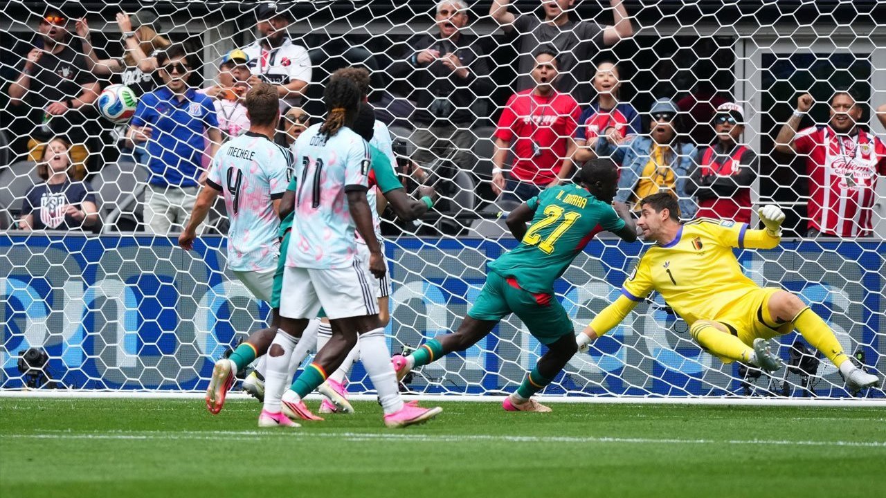 Thibaut Courtois: Dibesarkan Belgia, Ditempa Spanyol Thibaut Courtois: Dibesarkan Belgia, Ditempa Spanyol