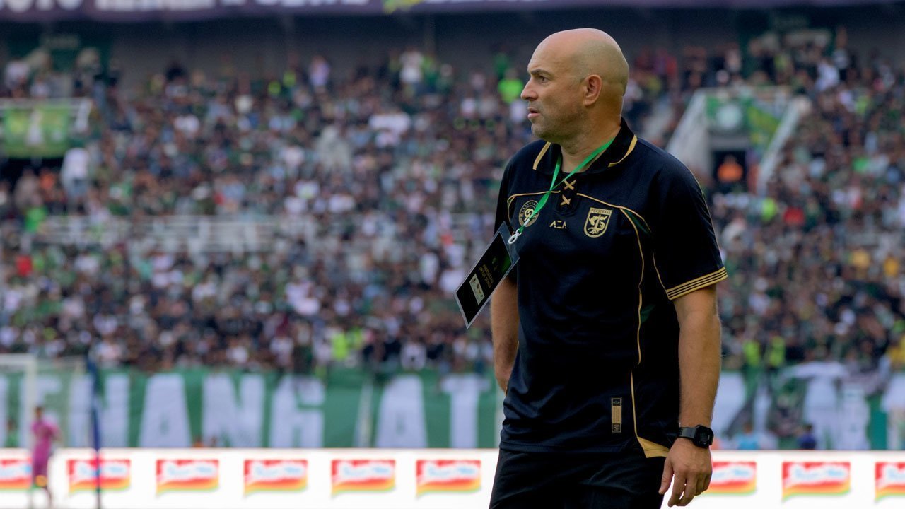 Janji Bernardo Tavares: Siap Berikan Kesempatan untuk Youngster Persebaya di Piala Presiden 2026! Janji Bernardo Tavares: Siap Berikan Kesempatan untuk Youngster Persebaya di Piala Presiden 2026!