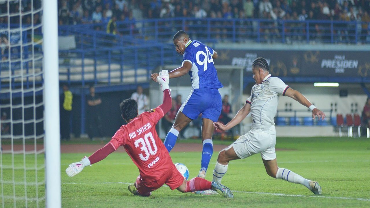 Hasil Piala Presiden 2026: Gol Uilliam Baros Bawa Persib Raih 3 Poin Hasil Piala Presiden 2026: Gol Uilliam Baros Bawa Persib Raih 3 Poin
