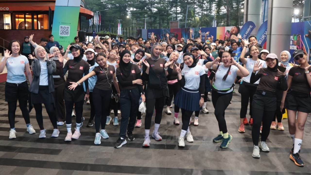 Youniverse Active Day Sukses Digelar, Ribuan Peserta Ramaikan Car Free Day Sudirman Youniverse Active Day Sukses Digelar, Ribuan Peserta Ramaikan Car Free Day Sudirman