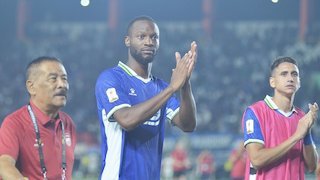 Kesan Mendalam Gabriel Mutombo Usai Debut di Persib: Atmosfer Stadion Sangat Gila! Kesan Mendalam Gabriel Mutombo Usai Debut di Persib: Atmosfer Stadion Sangat Gila!