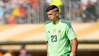 Juventus Minta Emiliano Martinez Paksa Pergi dari Aston Villa Juventus Minta Emiliano Martinez Paksa Pergi dari Aston Villa