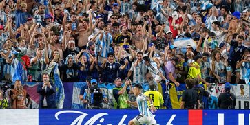 Mengapa Lautaro Martinez Tidak Mendapatkan Kartu Kuning Kedua?
