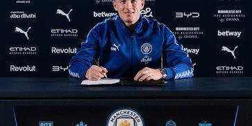 Sah! Elliot Anderson Resmi Berseragam Manchester City