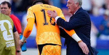 Manchester United Kepincut Kiper Timnas Paraguay Ini? Manchester United Kepincut Kiper Timnas Paraguay Ini?