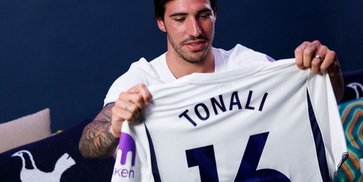 Alasan Sandro Tonali Pakai Nomor 16 di Tottenham