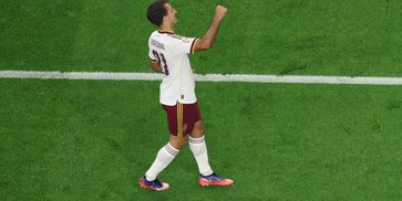 Mikel Oyarzabal Membalas Kepercayaan dengan Gol-gol Pentingnya Mikel Oyarzabal Membalas Kepercayaan dengan Gol-gol Pentingnya