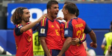 Hasil Spanyol vs Austria: Mikel Oyarzabal Cetak Brace, La Furia Roja Melangkah Mulus ke Babak 16 Besar Hasil Spanyol vs Austria: Mikel Oyarzabal Cetak Brace, La Furia Roja Melangkah Mulus ke Babak 16 Besar
