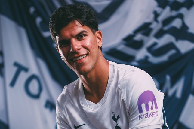 Bangga Gabung Spurs Mateus Fernandes resmi bergabung dengan Tottenham Hotspur (c) Tottenham Official