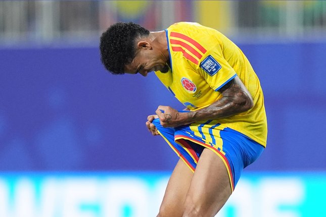 Susunan Pemain Kedua Tim Ekspresi kekesalan Luis Diaz usai golnya ke gawang Ghana dianulir VAR, Sabtu (4/7/2026) (c) AP Photo/Jeff Roberson