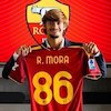 AS Roma Cetak Sejarah Unik Usai Rodrigo Mora Kenakan Nomor 86 AS Roma Cetak Sejarah Unik Usai Rodrigo Mora Kenakan Nomor 86
