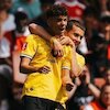 Hasil Emirates Cup 2026: Arsenal Tumbang 2-3 di Kandang, Dibobol Pemain 18 Tahun! Hasil Emirates Cup 2026: Arsenal Tumbang 2-3 di Kandang, Dibobol Pemain 18 Tahun!