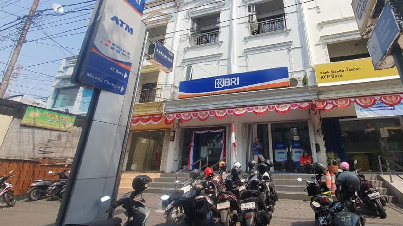 BRI Kantor Cabang Batu Malang Dukung Proses Hukum Kasus Dugaan Fraud Kredit Rp934 Juta BRI Kantor Cabang Batu Malang Dukung Proses Hukum Kasus Dugaan Fraud Kredit Rp934 Juta