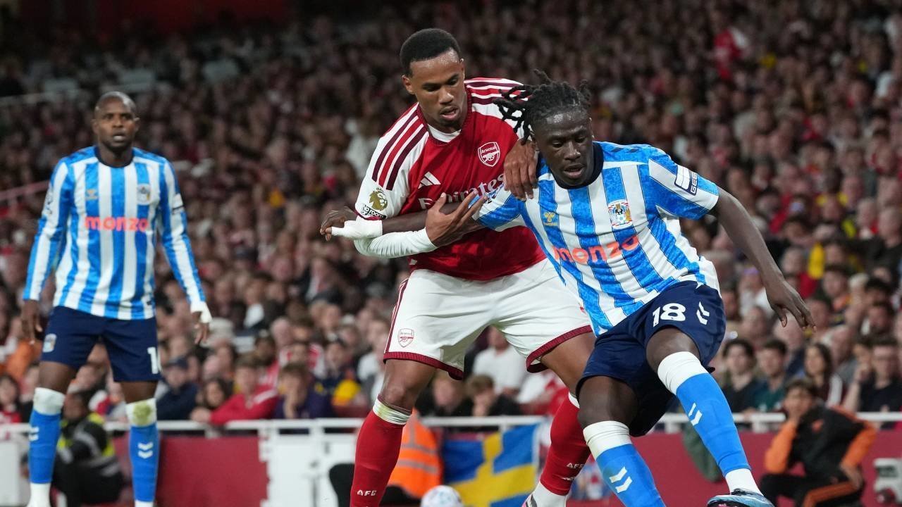 Arsenal 3-0 Coventry City: Juara Bertahan Awali Musim dengan Kemenangan Meyakinkan Arsenal 3-0 Coventry City: Juara Bertahan Awali Musim dengan Kemenangan Meyakinkan