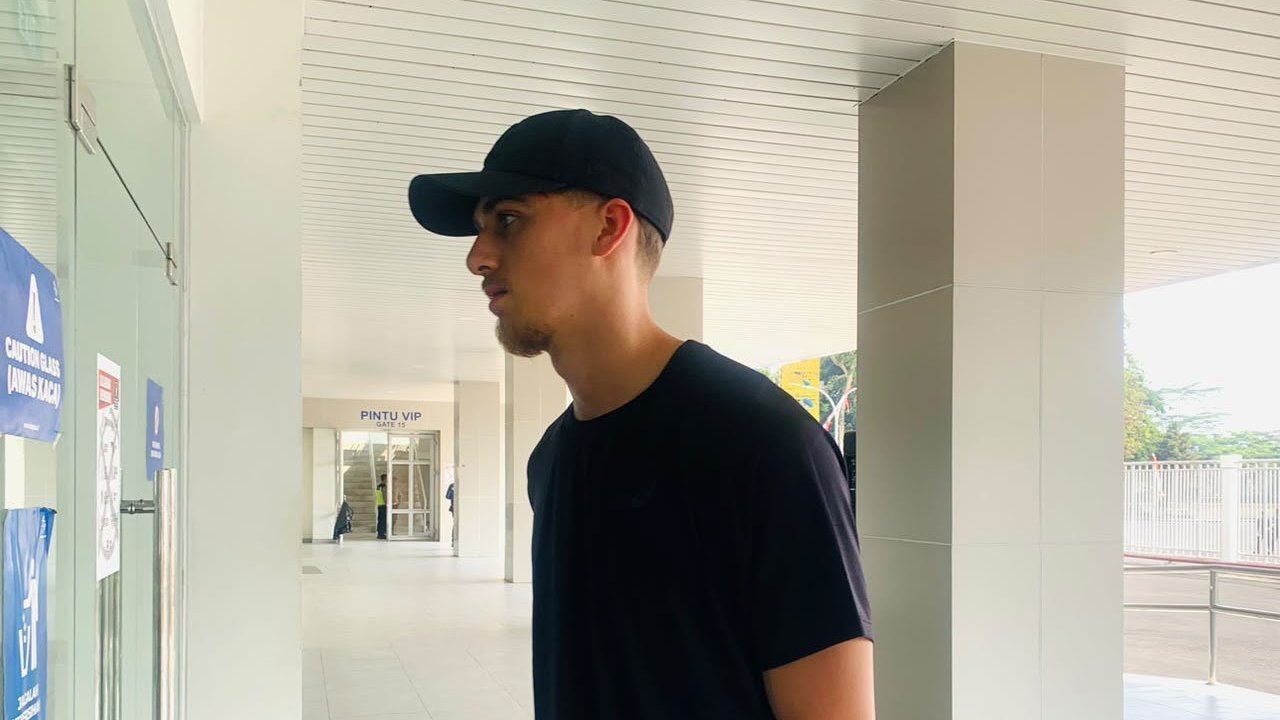 Arema FC Resmi Perkenalkan Mauro Zijlstra jadi Pemain Baru Arema FC Resmi Perkenalkan Mauro Zijlstra jadi Pemain Baru