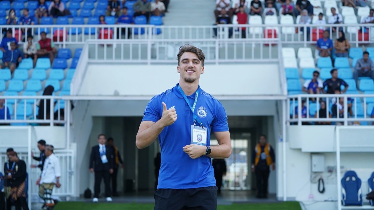 Mauro Zijlstra Ungkap Alasan Tinggalkan Persija dan Pilih Gabung Arema FC: Ada Peran Shin Tae-yong Mauro Zijlstra Ungkap Alasan Tinggalkan Persija dan Pilih Gabung Arema FC: Ada Peran Shin Tae-yong