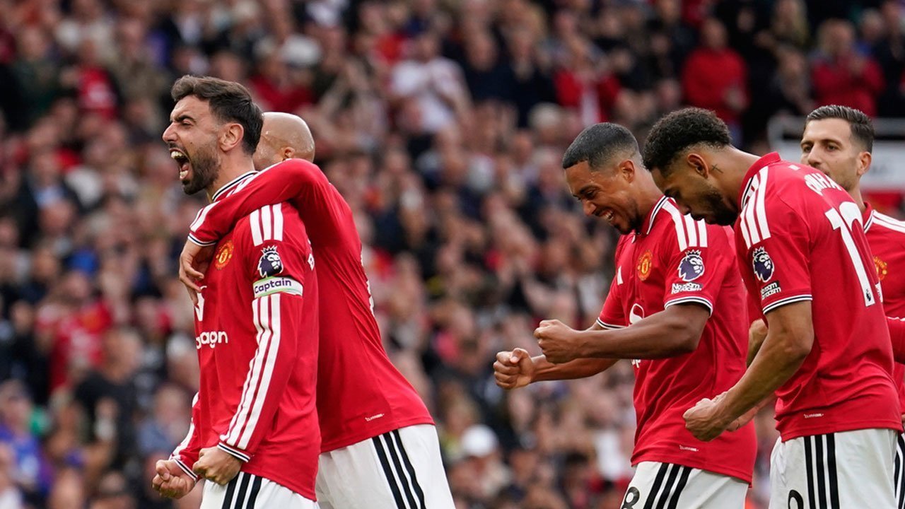 Hasil Man United vs Ipswich Town: Bruno Hattrick, Setan Merah Gilas The Tractor Boys! Hasil Man United vs Ipswich Town: Bruno Hattrick, Setan Merah Gilas The Tractor Boys!