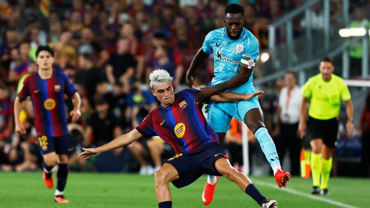 Hansi Flick dengan Sengaja Batasi Menit Bermain Pedri di Barcelona Hansi Flick dengan Sengaja Batasi Menit Bermain Pedri di Barcelona