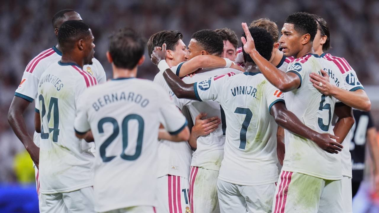 Hasil Real Madrid vs Real Sociedad: Mbappe Hattrick, Los Blancos Menang Telak Hasil Real Madrid vs Real Sociedad: Mbappe Hattrick, Los Blancos Menang Telak