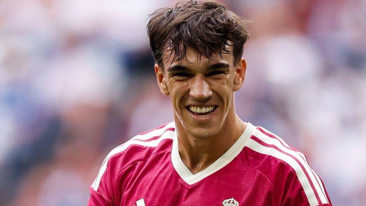 Carlos Espi, 2 Gol dari 5 Tembakan Carlos Espi, 2 Gol dari 5 Tembakan