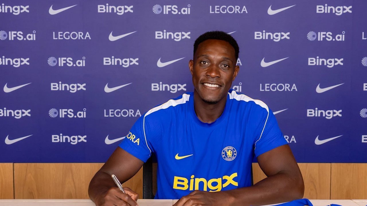 Danny Welbeck Bertekad Bawa Chelsea Raih Tsunami Trofi Danny Welbeck Bertekad Bawa Chelsea Raih Tsunami Trofi