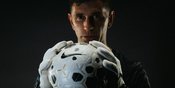 Emiliano Martinez Siap Bantu Chelsea Raih Tsunami Trofi!