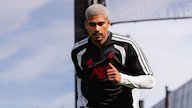 Alasan Liverpool Rekrut Ronald Araujo: Dari Kebutuhan Skuad sampai Faktor Gaji