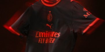 AC Milan Rilis Jersey Ketiga, Debut di SUGBK