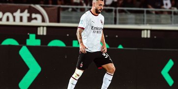 Mario Gila Langsung Tak Tergantikan di AC Milan, tapi Ketergantungan Bisa Jadi Masalah Mario Gila Langsung Tak Tergantikan di AC Milan, tapi Ketergantungan Bisa Jadi Masalah