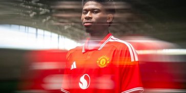 Michael Carrick Pastikan Debut Carlos Baleba di MU Fix Tertunda!