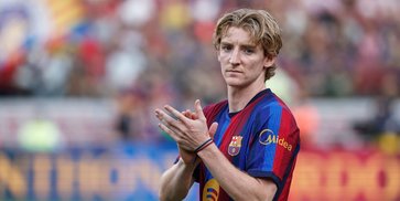 Kesempatan Xavi Espart, Agresivitas Gavi, dan Debut Impresif Anthony Gordon