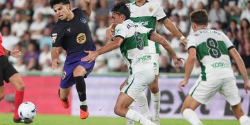 Xavi Espart Makin Bersinar Bersama Barcelona Xavi Espart Makin Bersinar Bersama Barcelona