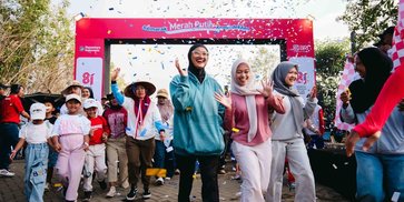 Semarak Merah Putih di Pujon Kidul, BRI Dorong Ekonomi Desa dan Berdayakan UMKM Semarak Merah Putih di Pujon Kidul, BRI Dorong Ekonomi Desa dan Berdayakan UMKM