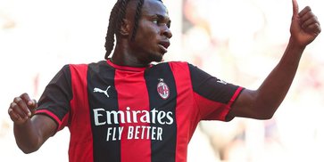 Rapor Pemain AC Milan Saat Hajar Manchester United 4-2: Samuel Chukwueze jadi Bintang, Torriani Gemilang Rapor Pemain AC Milan Saat Hajar Manchester United 4-2: Samuel Chukwueze jadi Bintang, Torriani Gemilang