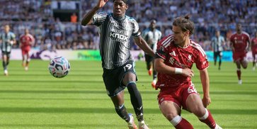Hasil Newcastle vs Liverpool: Penalti Szoboszlai Selamatkan Muka The Reds di St James Park! Hasil Newcastle vs Liverpool: Penalti Szoboszlai Selamatkan Muka The Reds di St James Park!