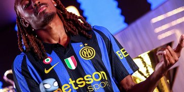 Djed Spence dan Sejarah Panjang Inter Milan yang Membuatnya Tertarik Pindah ke Italia Djed Spence dan Sejarah Panjang Inter Milan yang Membuatnya Tertarik Pindah ke Italia