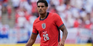 Arsenal Tertarik Rekrut Mantan Bek Liverpool Jarell Quansah dari Bayer Leverkusen Arsenal Tertarik Rekrut Mantan Bek Liverpool Jarell Quansah dari Bayer Leverkusen