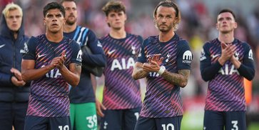 Ironi Tottenham: Sudah Belanja Rp5,5 Triliun, tapi Langsung Dibantai Brentford 0-3 Ironi Tottenham: Sudah Belanja Rp5,5 Triliun, tapi Langsung Dibantai Brentford 0-3