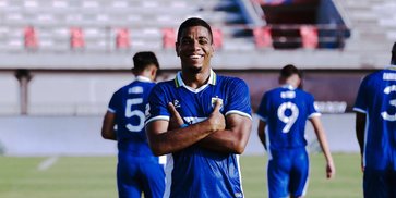 Hasil Piala Presiden 2026: Menang 2-1 Atas Persija, Persib Lolos ke Final Hasil Piala Presiden 2026: Menang 2-1 Atas Persija, Persib Lolos ke Final