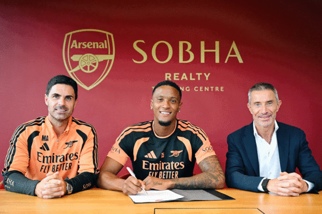 Pengumuman Resmi Ezri Konsa resmi bergabung dengan Arsenal (c) Arsenal FC Official