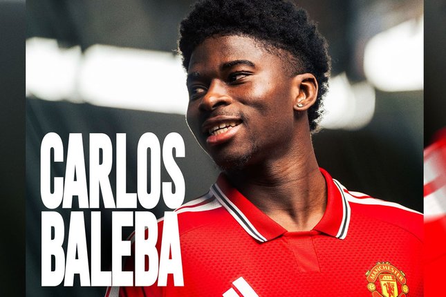 Rooney Nilai Baleba Rekrutan yang Tepat Carlos Baleba gabung Manchester United di awal musim 2026-27 (c) Instagram/manutd