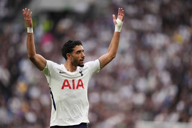 De Zerbi Tidak Panik Debut Omar Marmoush bersama Tottenham pada laga Premier League 2026/2027 (c) John Walton/PA via AP
