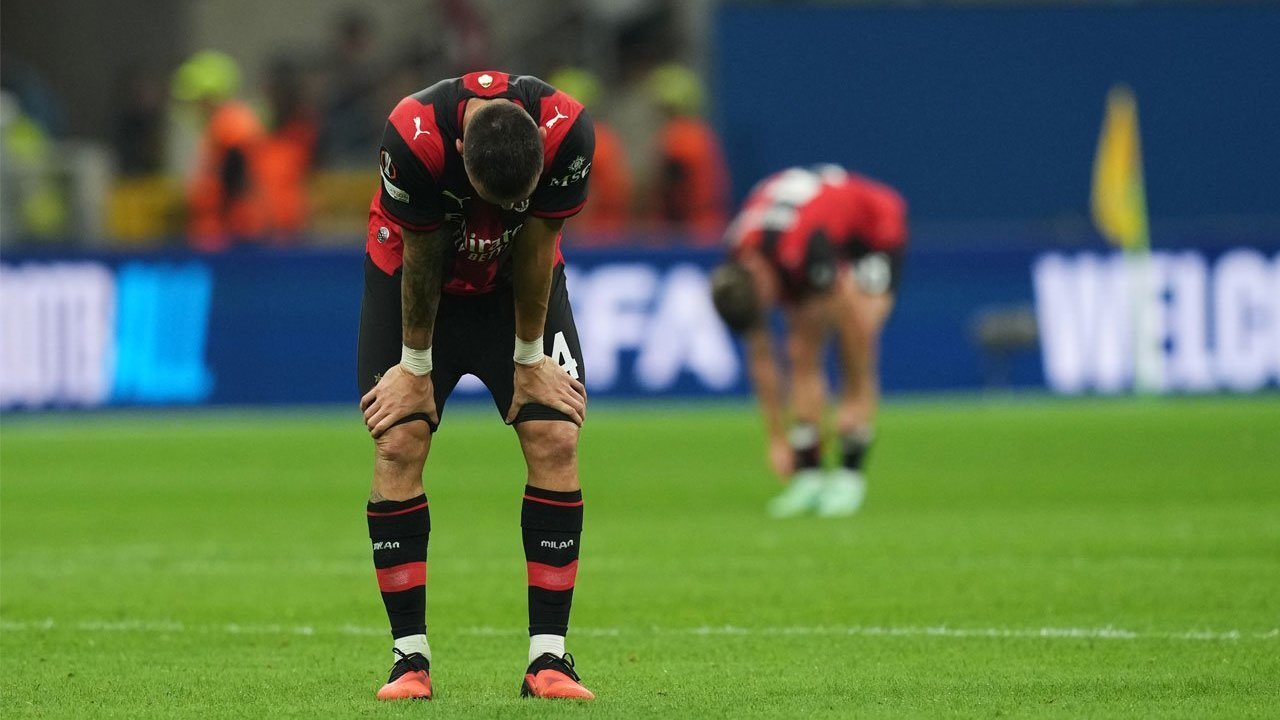Hasil Milan vs Benfica: Rossoneri Awali Perjalanan di Liga Europa dengan Kekalahan Hasil Milan vs Benfica: Rossoneri Awali Perjalanan di Liga Europa dengan Kekalahan