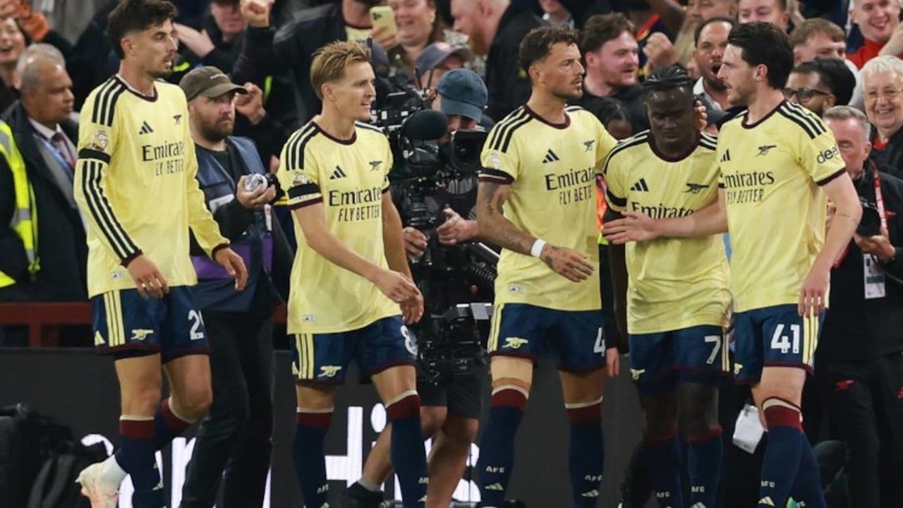 Hasil Aston Villa vs Arsenal: The Gunners Menang Tipis di Villa Park Hasil Aston Villa vs Arsenal: The Gunners Menang Tipis di Villa Park