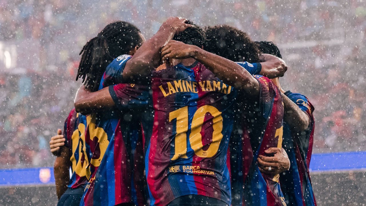 Rapor Pemain Barcelona usai Kalahkan Feyenoord: Raphinha Kian Gahar, Yamal Kembali Bersinar! Rapor Pemain Barcelona usai Kalahkan Feyenoord: Raphinha Kian Gahar, Yamal Kembali Bersinar!