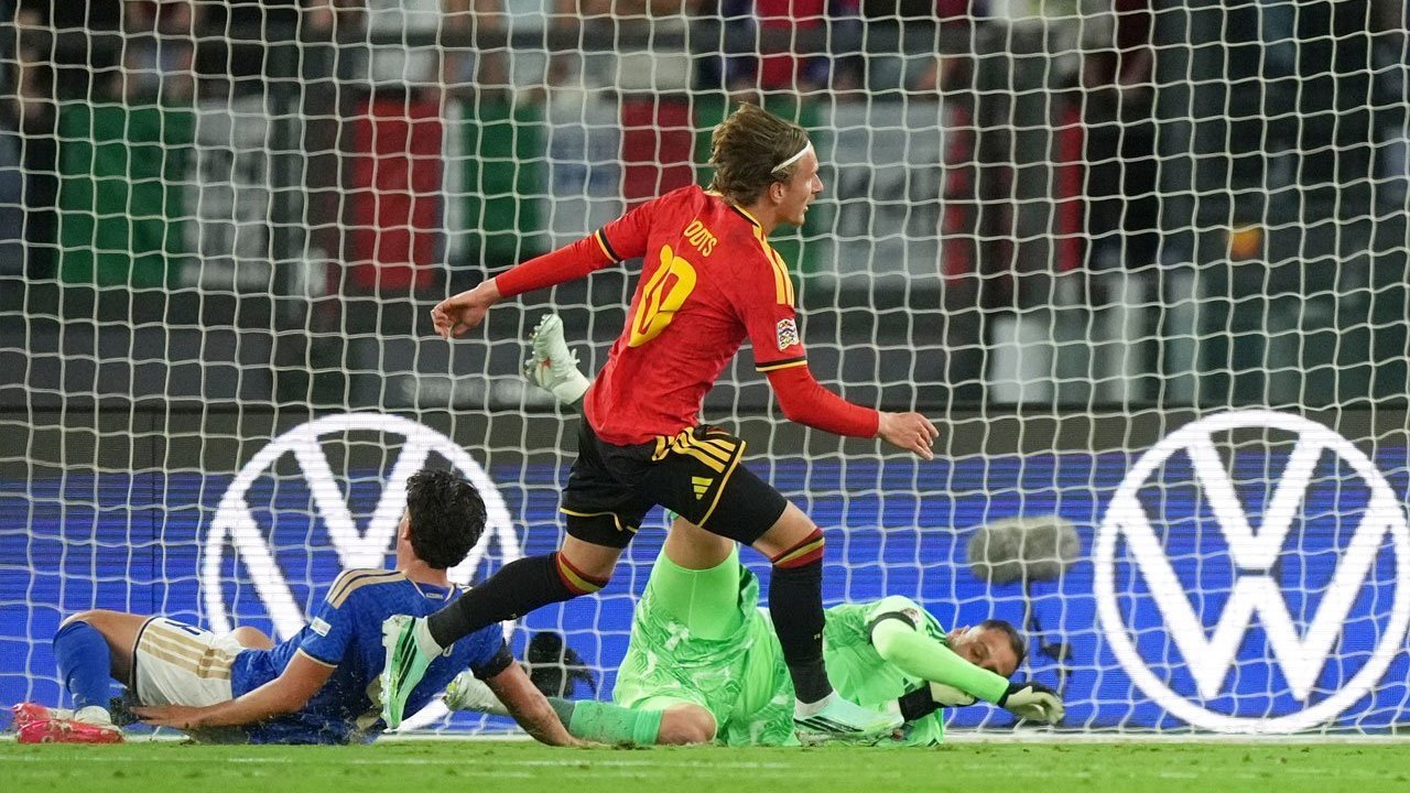 Tumbangkan Italia, Mika Godts Menikmati Permainan Menyerang Belgia Tumbangkan Italia, Mika Godts Menikmati Permainan Menyerang Belgia