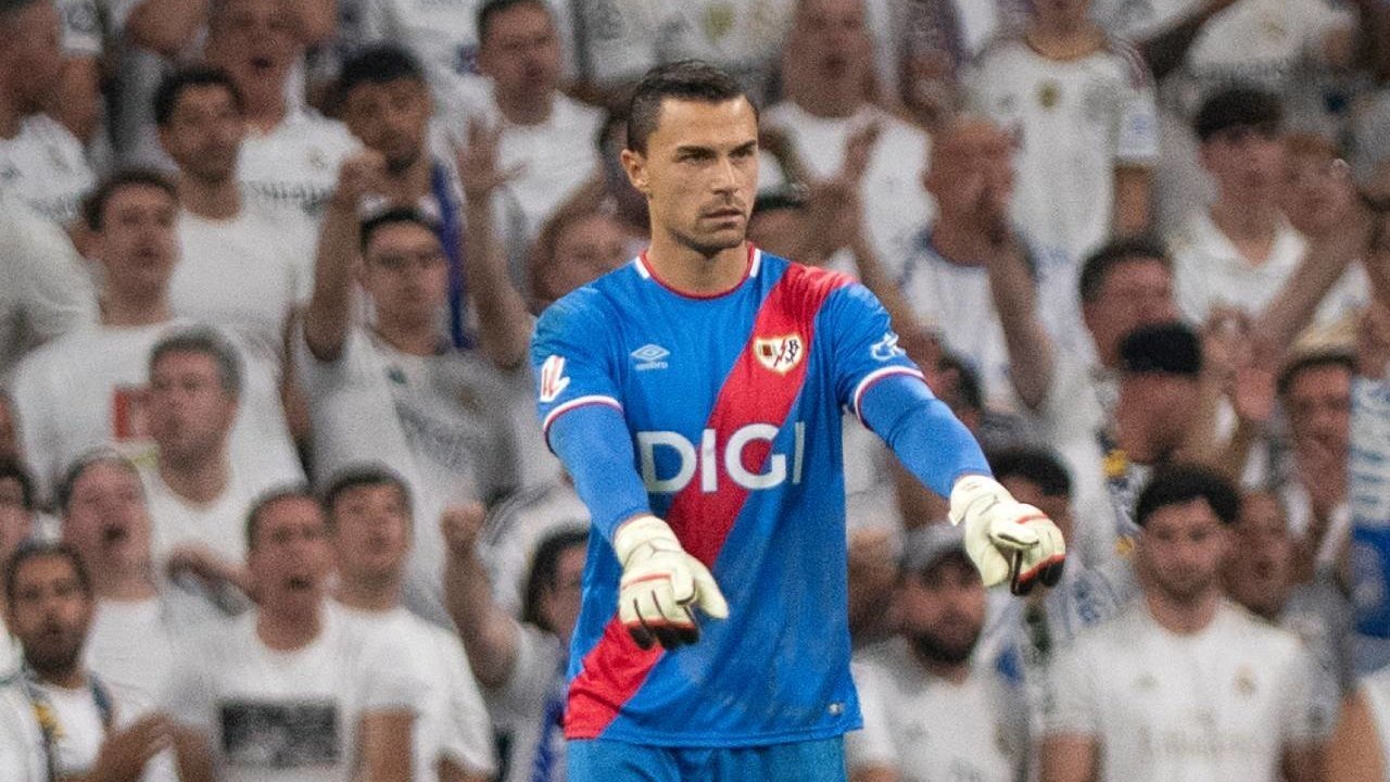Debut Emil Audero Bersama Rayo Vallecano: Kebobolan 4 Gol, Bikin 7 Penyelamatan Lawan Real Madrid Debut Emil Audero Bersama Rayo Vallecano: Kebobolan 4 Gol, Bikin 7 Penyelamatan Lawan Real Madrid